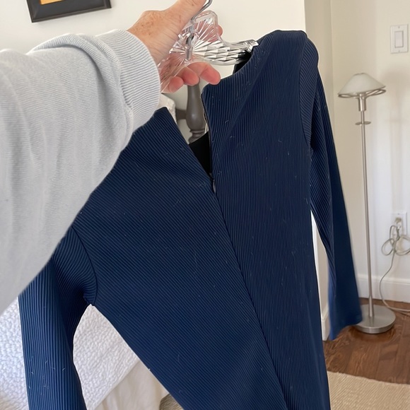 Navy stretchy Nadia Tarr dress small. Would fit 0-4. Unworn. Stretchy. - Picture 4 of 5